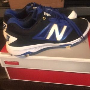 Newbalance REVLITE RC baseball cleats